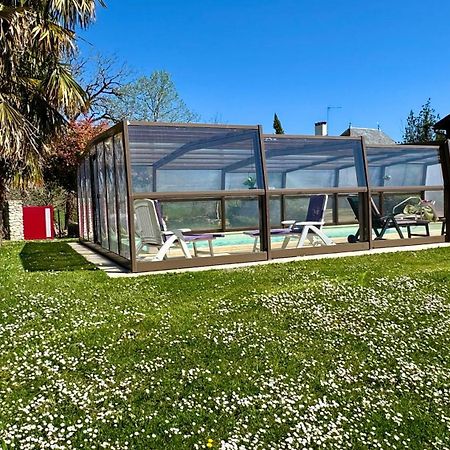 Maison De Charme Piscine Couverte Chauffee Mayrinhac-Lentour Luaran gambar