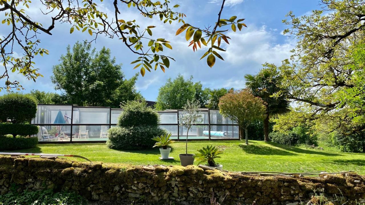 Maison De Charme Piscine Couverte Chauffee Mayrinhac-Lentour Luaran gambar