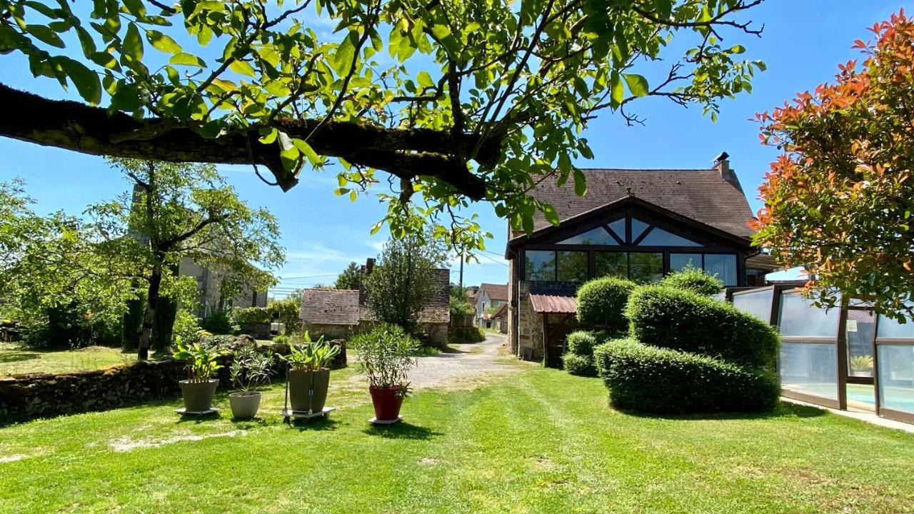 Maison De Charme Piscine Couverte Chauffee Mayrinhac-Lentour Luaran gambar